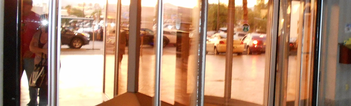Storefront Glass Repair Cost in Weston, FL